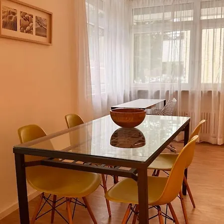 Very In The Location In Apartmán